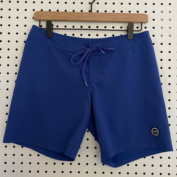 Roxy Boardshorts - Picture 1 of 8
